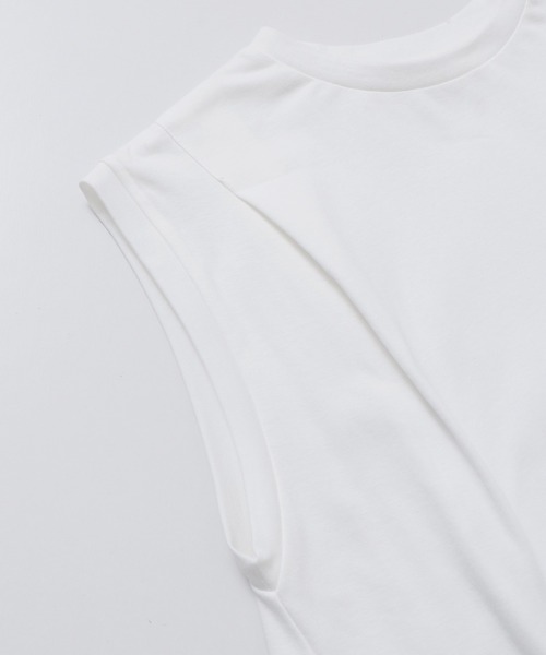 hunch(ハンチ)の「裾バルーン フレンチTシャツ(Tシャツ/カットソー・レディース・ブラック/オフホワイト/ライトイエロー・FREE)」の18枚目の写真