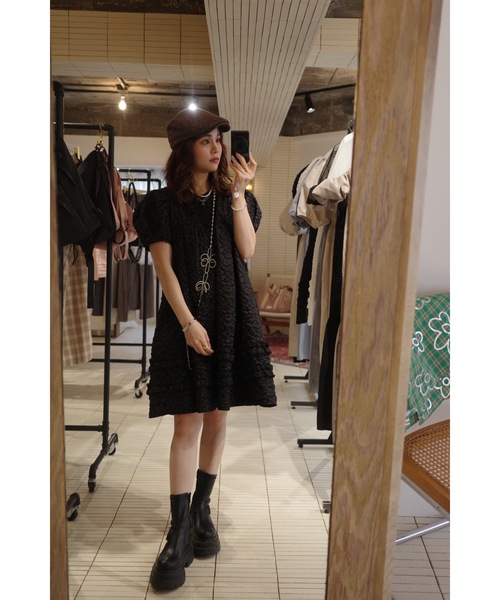 JUMELLE（ジュメロ）の「【Casselini】フラワービーズモバイルショルダー（スマホグッズ・レディース・シルバー・FREE）」の9枚目の写真