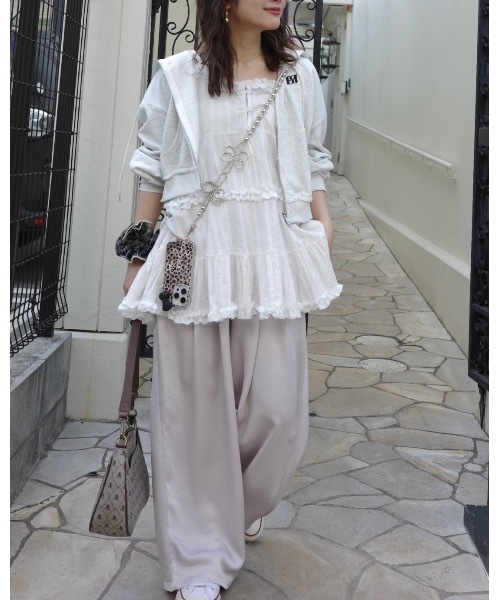 JUMELLE（ジュメロ）の「【Casselini】フラワービーズモバイルショルダー（スマホグッズ・レディース・シルバー・FREE）」の7枚目の写真