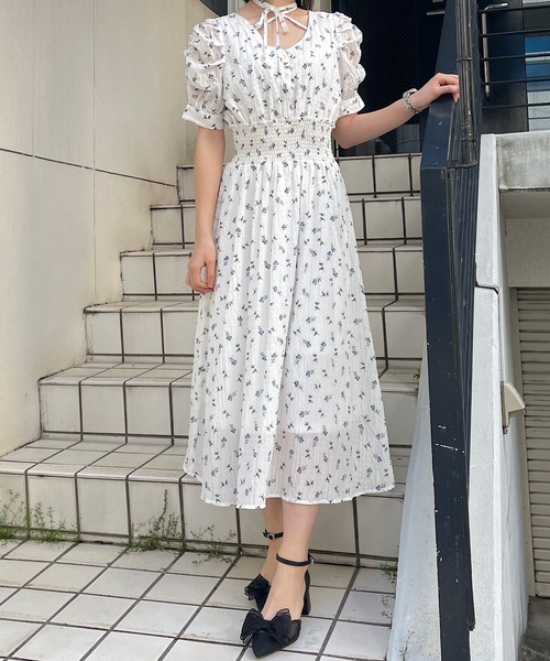 NOMAE(ノーマエ)の「クロスストラップFlowerワンピース(ワンピース・レディース・パープル系その他/ホワイト系その他/ピンク系その他/ブルー系その他・FREE)」の7枚目の写真