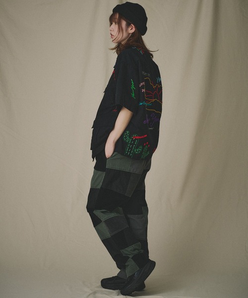 Universal Style Wear（ユニバーサルスタイルウェア）の「Universal Style Wear パッチワーク チノ（チノパンツ・メンズ・ブラック/カーキ/オフホワイト/ベージュ・MEDIUM/LARGE/X-LARGE）」の5枚目の写真