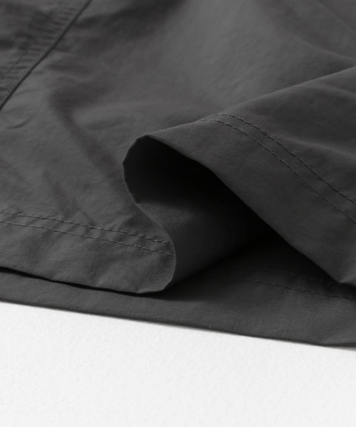 BURLAP OUTFITTER(バーラップアウトフィッター)の「『別注』BURLAP OUTFITTER×DOORS Supplex Nylon Shorts(その他パンツ・メンズ・ブラック/ベージュ/チャコールグレー・LARGE/MEDIUM)」の17枚目の写真
