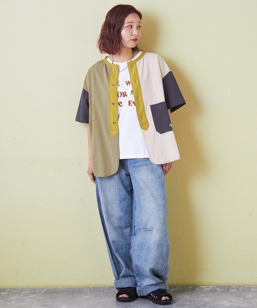 CUBE SUGAR（キューブシュガー）の「綿ボイルロゴ刺繍ノーカラーシャツ（シャツ/ブラウス・レディース・マスタード/ナチュラル/チャコールグレー/カーキ/マルチ・M）」の21枚目の写真