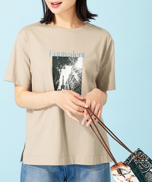 BELLUNA PLUS(ベルーナ)の「ヒンヤリ!綿100%大人フォトプリントT(Tシャツ/カットソー・レディース・ベージュ/チャコール/オフホワイト・LARGE/X-LARGE/MEDIUM)」の1枚目の写真