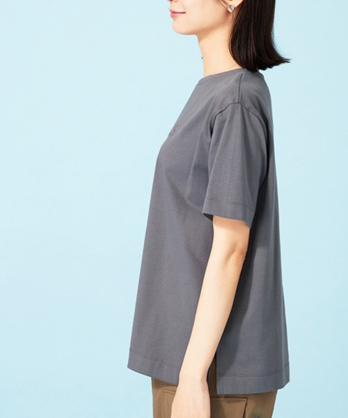 BELLUNA PLUS(ベルーナ)の「ヒンヤリ!綿100%大人フォトプリントT(Tシャツ/カットソー・レディース・ベージュ/チャコール/オフホワイト・LARGE/X-LARGE/MEDIUM)」の22枚目の写真