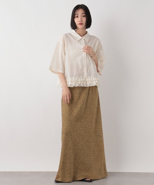 LOWRYS FARM（ローリーズファーム）の「スソフリルシャツＳＳ　499380（シャツ/ブラウス・レディース・アイボリー/ブラック/ブラウン・SHORT/LONG）」の19枚目の写真