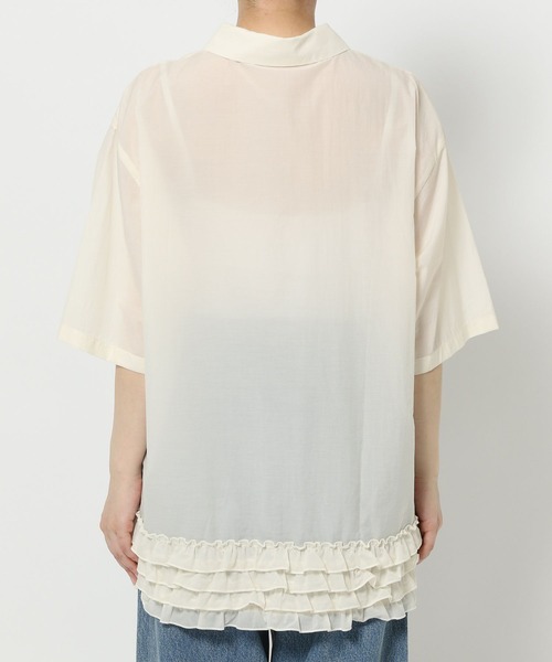 LOWRYS FARM（ローリーズファーム）の「スソフリルシャツＳＳ　499380（シャツ/ブラウス・レディース・アイボリー/ブラック/ブラウン・SHORT/LONG）」の12枚目の写真