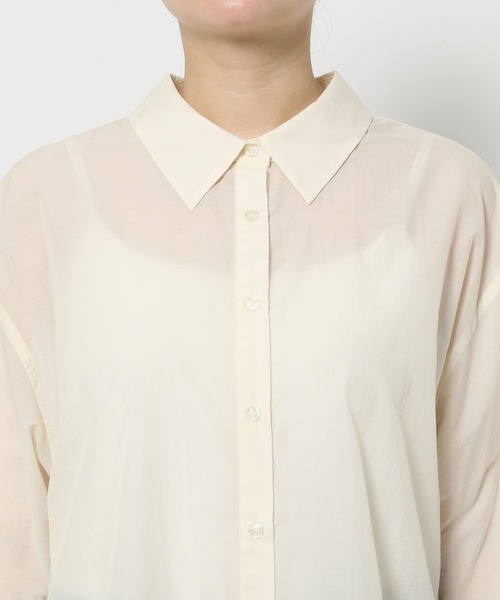 LOWRYS FARM（ローリーズファーム）の「スソフリルシャツＳＳ　499380（シャツ/ブラウス・レディース・アイボリー/ブラック/ブラウン・SHORT/LONG）」の14枚目の写真