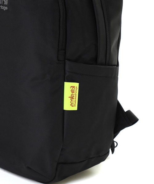Manhattan Portage（マンハッタンポーテージ）の「TRAILBLAZER BACKPACK 420D WATERPROOF（バックパック/リュック・メンズ・ブラック/ブルー・MEDIUM）」の4枚目の写真