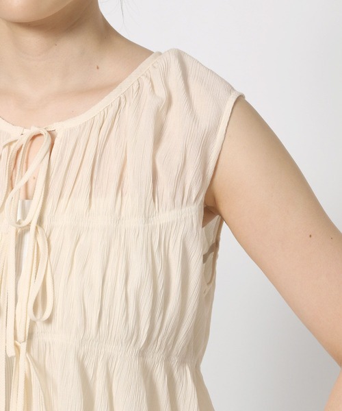 LOWRYS FARM（ローリーズファーム）の「ヨウリュウシャーリングノースリーブ　 579524（シャツ/ブラウス・レディース・パープル/ブラウン/グレー/アイボリー・FREE）」の13枚目の写真