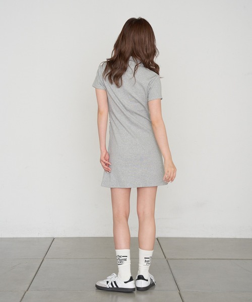RAY CASSIN(レイカズン)の「スキッパーポロ刺繍ミニワンピース(ワンピース・レディース・ホワイト系その他/ネイビー/グレー・FREE)」の21枚目の写真