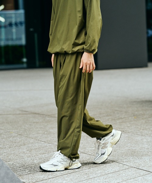 SUNNY SPORTS(サニースポーツ)の「SUNNY SPORTS / サニースポーツ DRAWSTRING EASY PANTS Primeflex イージーパンツ ドローストリング プライムフレックス(その他パンツ・メンズ・ブラウン/ブラック/オリーブ・LARGE/MEDIUM)」の14枚目の写真