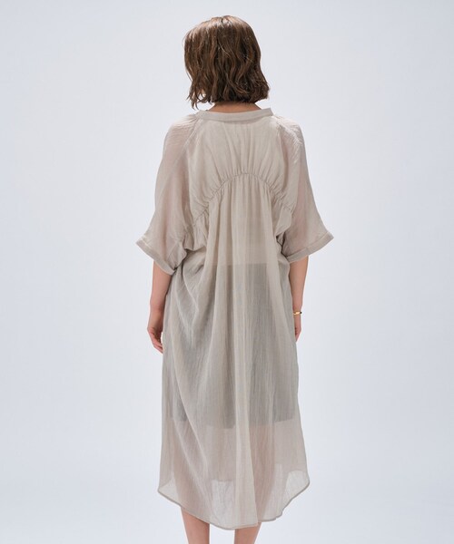 cloenc（クロエンス）の「【手洗い可】ギャザーボリュームワンピース（ワンピース・レディース・ダークグレー/ブラウン系その他・01/02）」の6枚目の写真