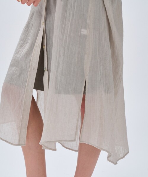 cloenc（クロエンス）の「【手洗い可】ギャザーボリュームワンピース（ワンピース・レディース・ダークグレー/ブラウン系その他・01/02）」の11枚目の写真