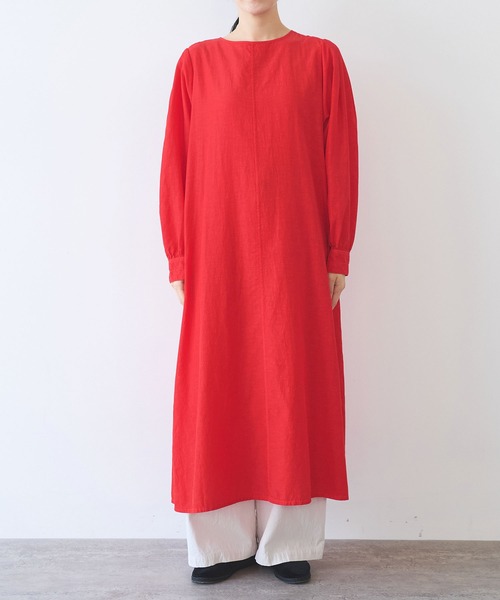 yuni（ユニ ）の「recycled cotton tuck ワンピース（ワンピース