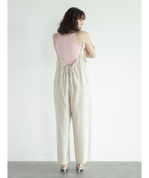 FIKA.(フィーカ)の「Flower cami overalls(サロペット/オーバーオール・レディース・ベージュ系/ブラウン・MEDIUM)」の10枚目の写真