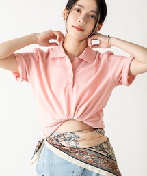 エフォートレスな女性らしさが薫る！ベーシックなのに品よく決まる、大人の無地鹿の子半袖ポロシャツ