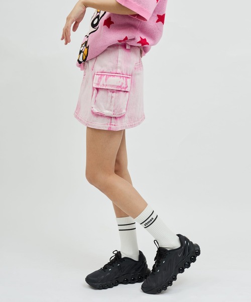 atmos pink(アトモスピンク)の「atmos pink Cargo Mini Skirt / アトモス ピンク カーゴ ミニ スカート(スカート・レディース・ブラック/カーキ/ピンク・M/S)」の4枚目の写真