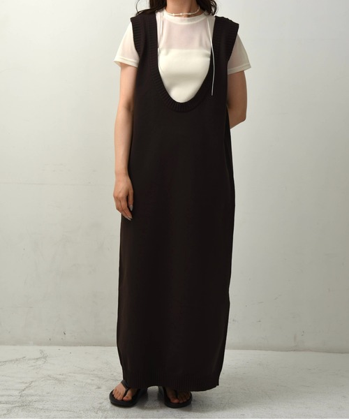lawgy（ラウジー）の「u neck long vest / uネックロングベスト