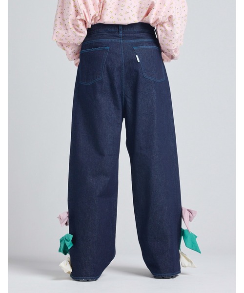 Little sunny bite(リトルサニーバイト)の「denim ribbon pants(デニムパンツ・レディース・インディゴブルー/ブルー・MEDIUM/SMALL)」の13枚目の写真