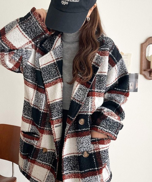 mily bilet（ミウィビレット）の「【mily bilet】冬のコーデを引き立てる。起毛ブークレーチェック柄コクーンシルエットダブルジャケットコート（チェスターコート・レディース・キャメル/ブラック/アイボリー・MEDIUM/SMALL/X-LARGE/LARGE）」の20枚目の写真