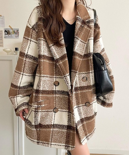 mily bilet（ミウィビレット）の「【mily bilet】冬のコーデを引き立てる。起毛ブークレーチェック柄コクーンシルエットダブルジャケットコート（チェスターコート・レディース・キャメル/ブラック/アイボリー・MEDIUM/SMALL/X-LARGE/LARGE）」の9枚目の写真