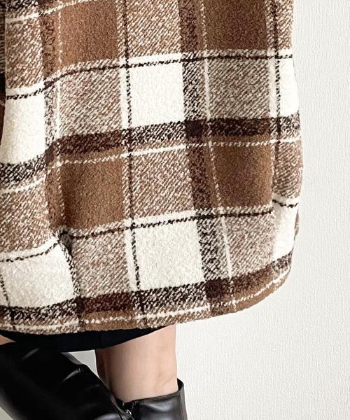 mily bilet（ミウィビレット）の「【mily bilet】冬のコーデを引き立てる。起毛ブークレーチェック柄コクーンシルエットダブルジャケットコート（チェスターコート・レディース・キャメル/ブラック/アイボリー・MEDIUM/SMALL/X-LARGE/LARGE）」の6枚目の写真