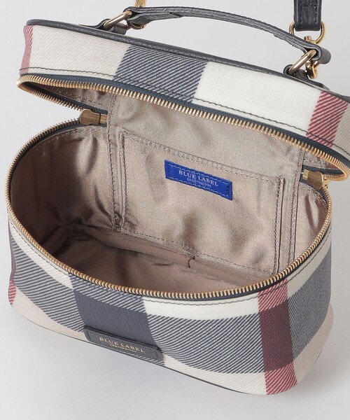 BLUE LABEL CRESTBRIDGE(ブルーレーベルクレストブリッジ)の「クレストブリッジチェックPVCバニティショルダー(ショルダーバッグ・レディース・ベージュ系その他/レッド・FREE)」の14枚目の写真