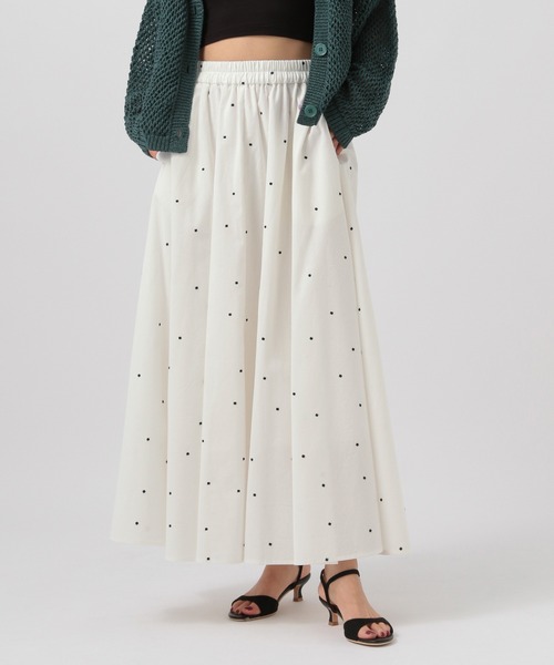 BAYFLOW（ベイフロー）の「ドット刺繍フレアスカート（スカート・レディース・ブラウン/ホワイト/ブラック・FREE）」の2枚目の写真