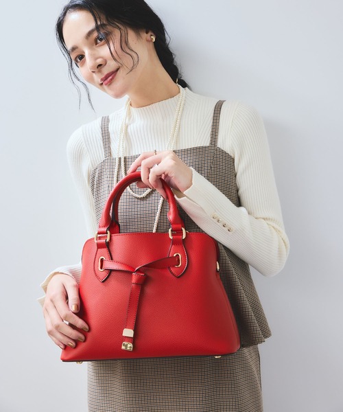 VIS（ビス）の「フロントタイ ブガッティ型ボストンバッグ/2WAY（ボストンバッグ・レディース・ベージュ系その他/レッド/ブラック・FREE）」の3枚目の写真