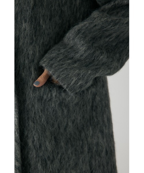 crie conforto（クリーコンフォルト）の「シャギーパデッドショルダーコート　ジャケット / アウター / 冬服 / ジャケット / ウール混（チェスターコート・レディース・モカ/グレー・FREE）」の20枚目の写真