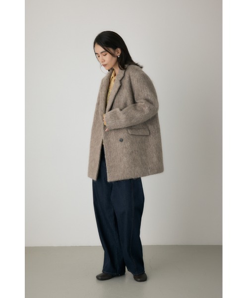 crie conforto（クリーコンフォルト）の「シャギーパデッドショルダーコート　ジャケット / アウター / 冬服 / ジャケット / ウール混（チェスターコート・レディース・モカ/グレー・FREE）」の8枚目の写真