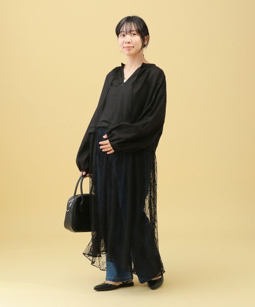 LEPSIM(レプシィム)の「【産前・産後対応】マタニティ/レース切り替えワンピース 583529(マタニティウェア/グッズ・レディース・オフホワイト/ブラック・FREE)」の15枚目の写真