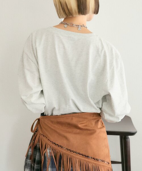 w closet(ダブルクローゼット)の「【25AW】【4色展開】柄アソートロンT(Tシャツ/カットソー・レディース・チャコールグレー/オフホワイト/ピンク/グリーン・FREE)」の9枚目の写真