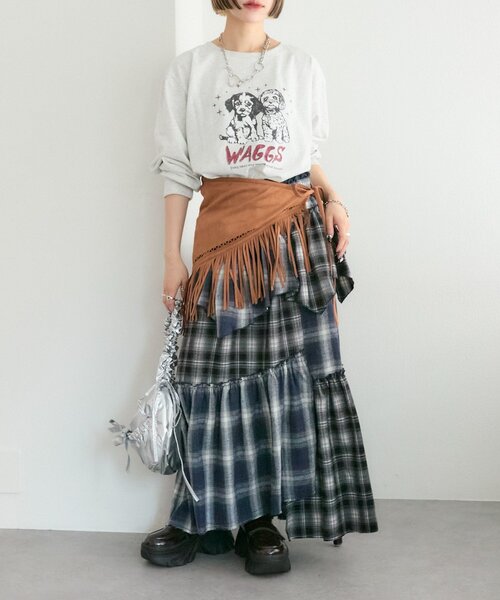 w closet(ダブルクローゼット)の「【25AW】【4色展開】柄アソートロンT(Tシャツ/カットソー・レディース・チャコールグレー/オフホワイト/ピンク/グリーン・FREE)」の17枚目の写真