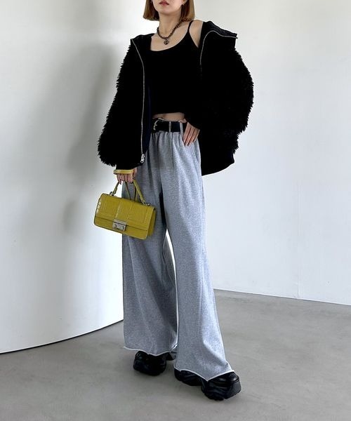 PAGEBOY（ページボーイ）の「リバーシブルファーN2B/ブルゾン【軽量・リバーシブル・ファーとブルゾンの２WAY仕様】（ブルゾン・レディース・モカ/ブラック/オフホワイト・FREE）」の21枚目の写真