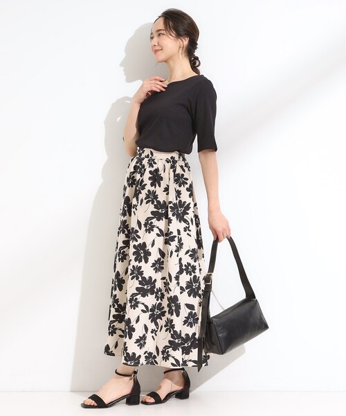 SHOO・LA・RUE（シューラルー）の「ヨコナガボックスショルダーバッグ（ショルダーバッグ・レディース・キャメル/ブラック・00）」の4枚目の写真