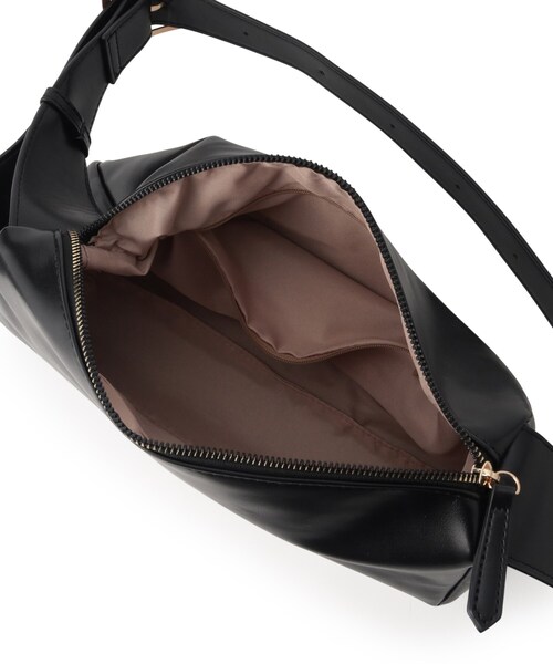 SHOO・LA・RUE（シューラルー）の「ヨコナガボックスショルダーバッグ（ショルダーバッグ・レディース・キャメル/ブラック・00）」の12枚目の写真