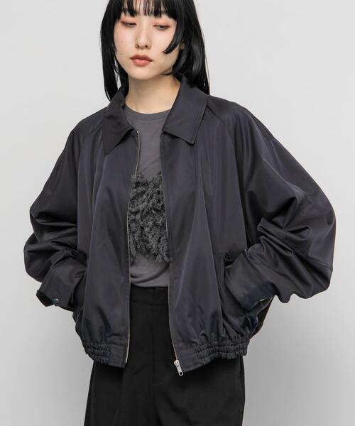 KBF（ケイビーエフ）の「ブライトZIPブルゾン（ブルゾン・レディース・ベージュ/ブルー系その他・ONE）」の12枚目の写真