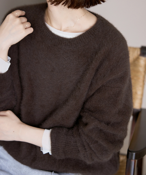 SLOBE IENA（スローブイエナ）の「フォックスアルパカプルオーバー（ニット/セーター・レディース・ホワイト/チャコールグレー/ネイビー/ブラウン/レッド・FREE）」の17枚目の写真