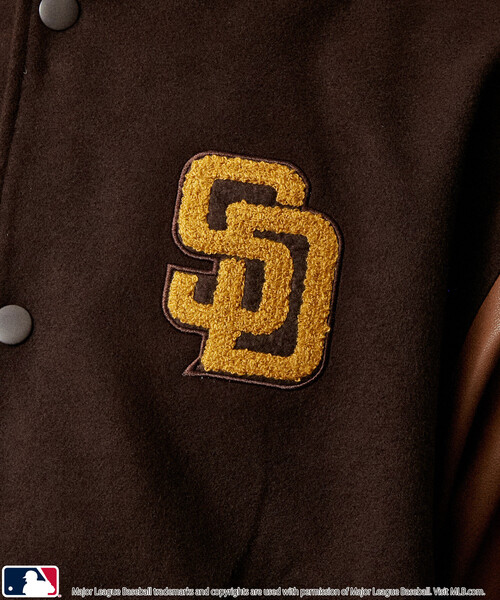 MLB（メジャーリーグベースボール）の「MLB/メジャーリーグベースボール 別注 STUDIUM JACKET/フェイクレザースタジャン(限定展開)（ブルゾン・メンズ・ブラック系その他2/ブラック系その他/ネイビー/ブラウン・SMALL/MEDIUM/LARGE）」の18枚目の写真