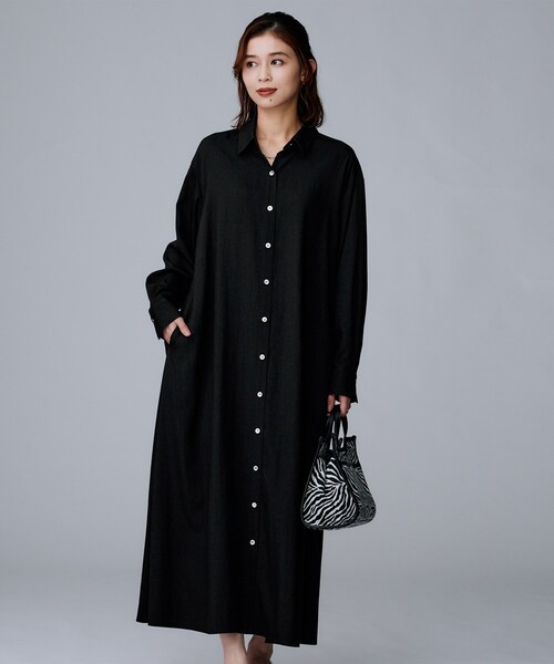 UNTITLED（アンタイトル）の「【前開きボタン/ベルト付/羽織シャツ/】2WAYトレンチ風ワンピース（ワンピース・レディース・キャメル/ブラック・00/01/02/03/04/44）」の16枚目の写真