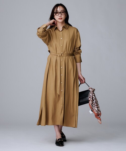 UNTITLED（アンタイトル）の「【前開きボタン/ベルト付/羽織シャツ/】2WAYトレンチ風ワンピース（ワンピース・レディース・キャメル/ブラック・00/01/02/03/04/44）」の8枚目の写真