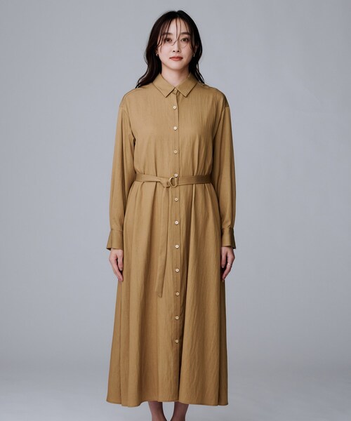 UNTITLED（アンタイトル）の「【前開きボタン/ベルト付/羽織シャツ/】2WAYトレンチ風ワンピース（ワンピース・レディース・キャメル/ブラック・00/01/02/03/04/44）」の4枚目の写真