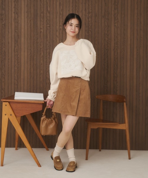 moi tytto（モイテュット）の「レース切替POスウェット（スウェット・レディース・グレー/アイボリー・SMALL/FREE）」の13枚目の写真