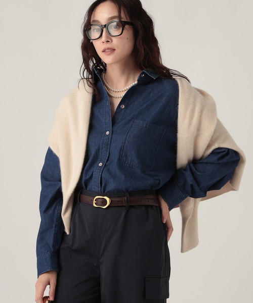 Elura（エルーラ）の「デニムレギュラーシャツ/591129（シャツ/ブラウス・レディース・ブルー/ライトブルー・FREE）」の15枚目の写真