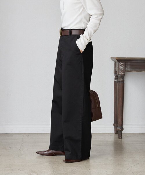 RIVE DROITE(リヴドロワ)の「【MONN.:.(モン)】コットンチノパンツ(チノパンツ・レディース・ブラック/ベージュ・38/36)」の7枚目の写真