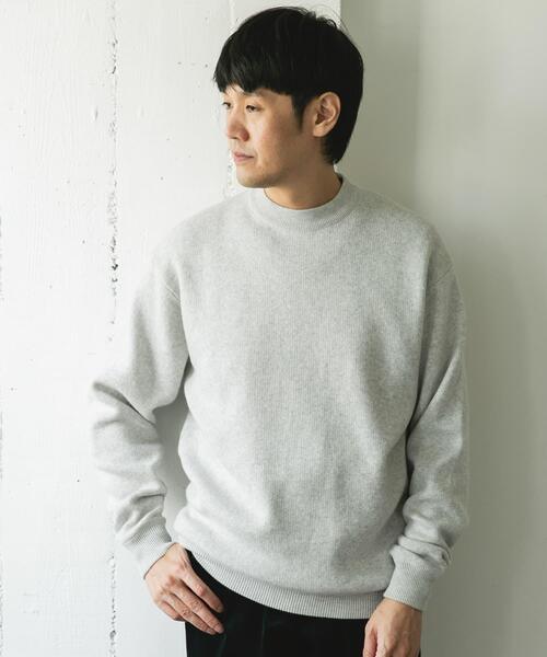 URBAN RESEARCH DOORS（アーバンリサーチドアーズ）の「『一部WEB限定カラー』コットンウール クルーネックニット（ニット/セーター・メンズ・ライトグレー/チャコールグレー/ブラウン/ブルー系その他・LARGE/MEDIUM）」の5枚目の写真