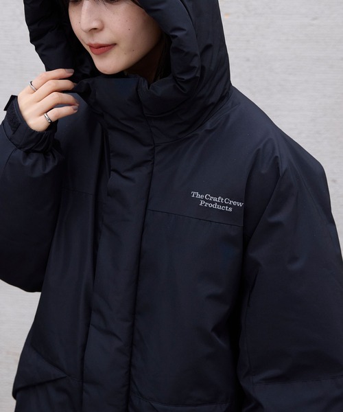 THE CRAFT CREW PRODUCTS（ザクラフトクループロダクツ）の「マルチファンクショナル ビッグシルエット ドローコード フードボリュームパディングブルゾン /  撥水・防風【THE CRAFT CREW PRODUCTS】（ダウンジャケット/コート・レディース・ライトカーキ/アイボリー/ブラック/グレイッシュベージュ・M/L）」の10枚目の写真