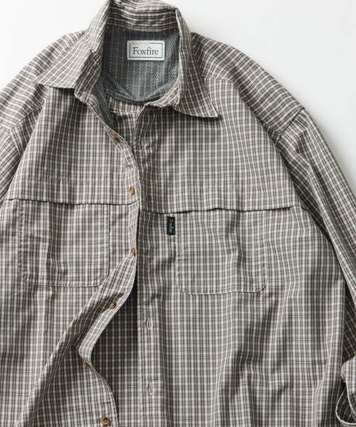 Foxfire（フォックスファイヤー）の「Foxfire/フォックスファイヤー 別注 フィッシングポケット ロングスリーブ チェックシャツ/カモ柄（シャツ/ブラウス・メンズ・カモフラージュ/ネイビー/ベージュ/グリーン/グレー・MEDIUM/LARGE）」の2枚目の写真